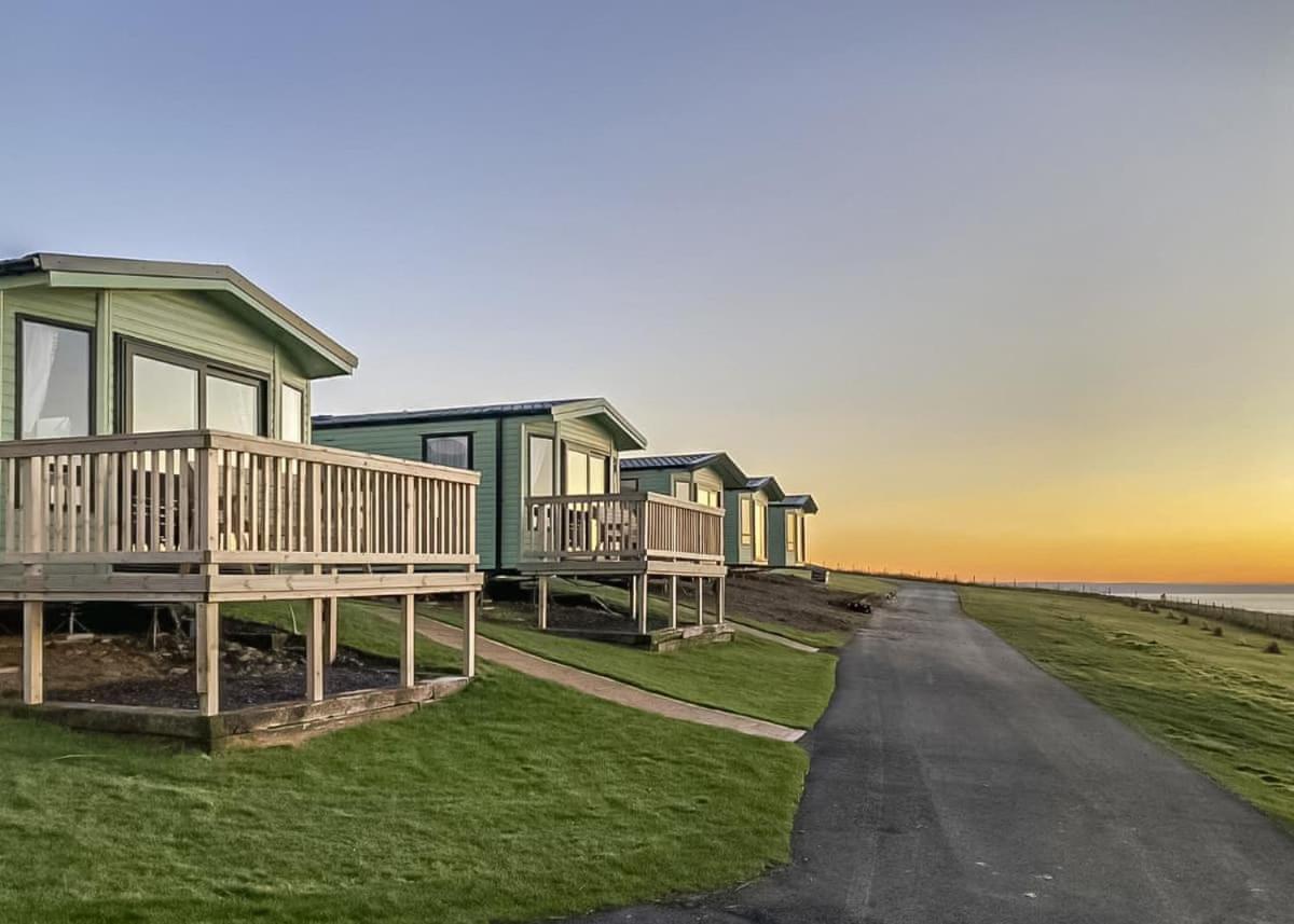 Morfa Bychan Holiday Park Llanychaiarn 外观 照片
